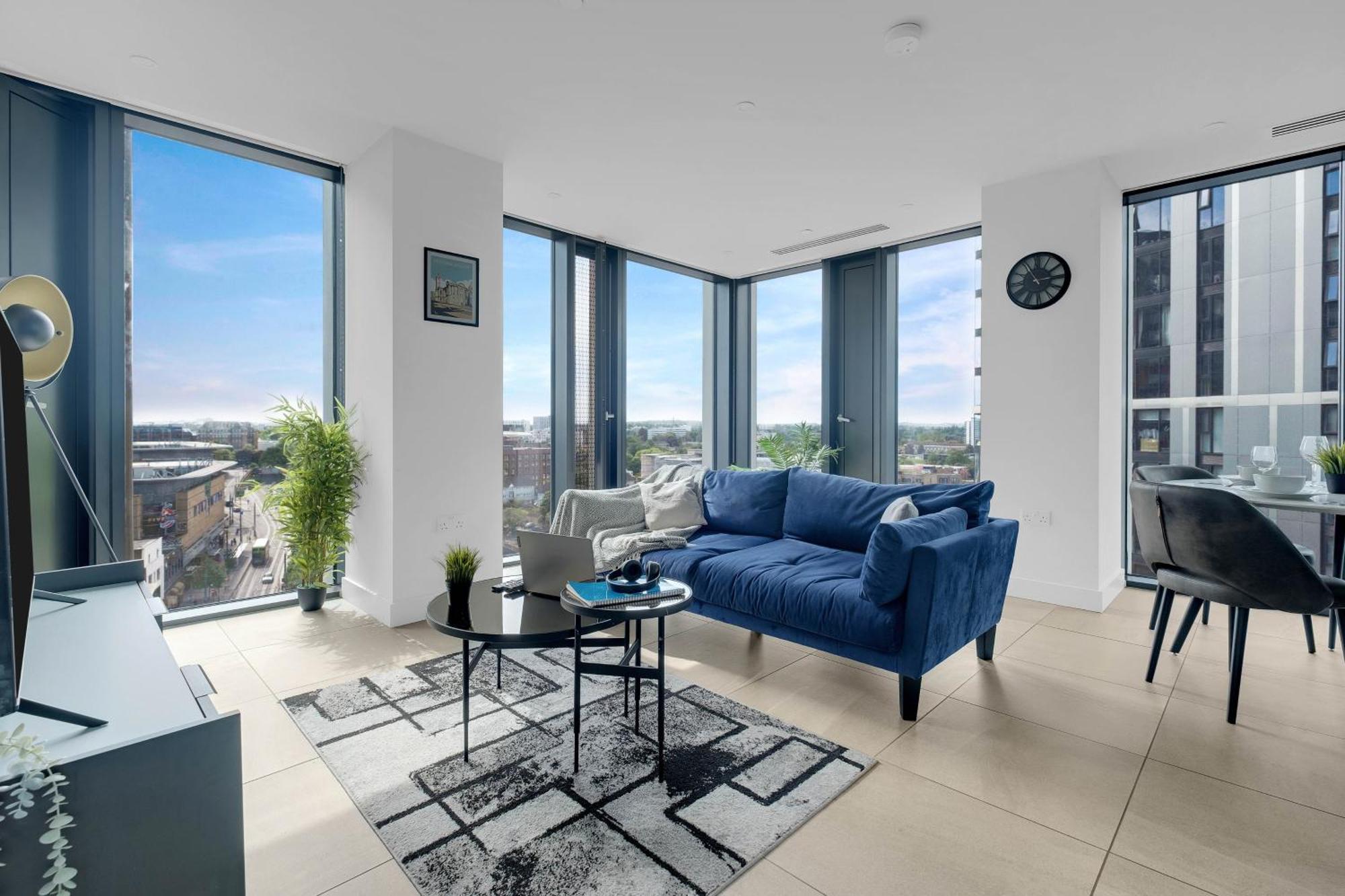 Mercian Luxury Apartments: City Centre Living with Rooftop Terrace Birmingham Exterior photo