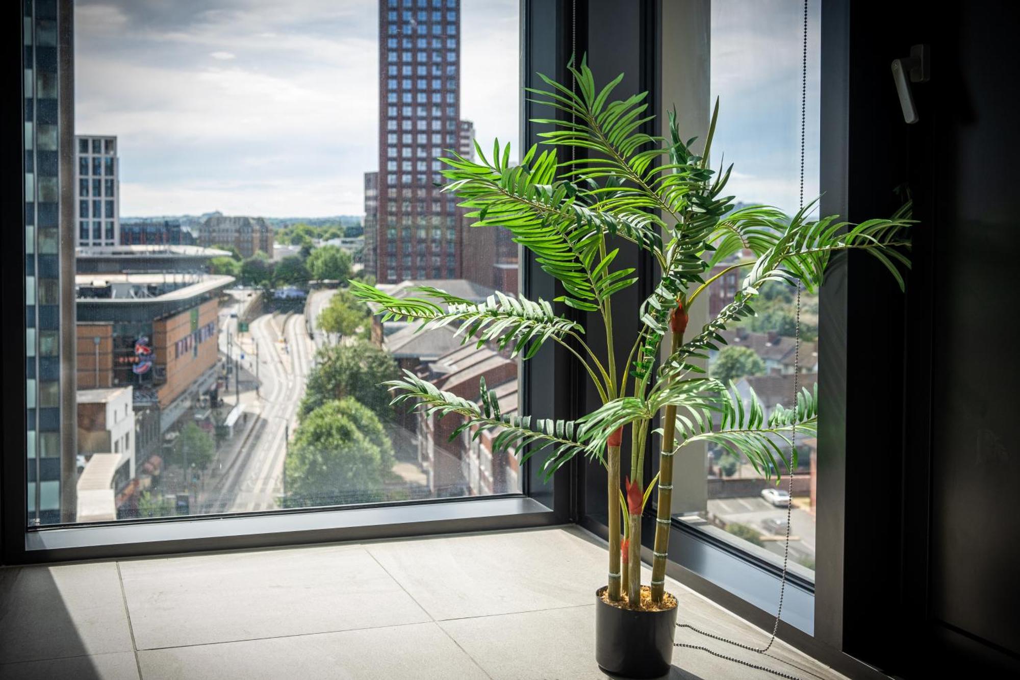 Mercian Luxury Apartments: City Centre Living with Rooftop Terrace Birmingham Exterior photo