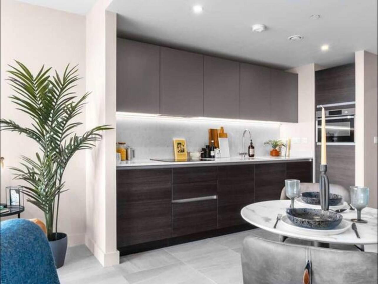 Mercian Luxury Apartments: City Centre Living with Rooftop Terrace Birmingham Exterior photo