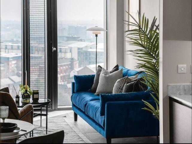 Mercian Luxury Apartments: City Centre Living with Rooftop Terrace Birmingham Exterior photo